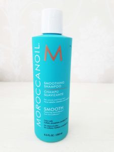 Shampoo Suavizante cabellos crespos y rebeldes Moroccanoil 250 ml. $17.900